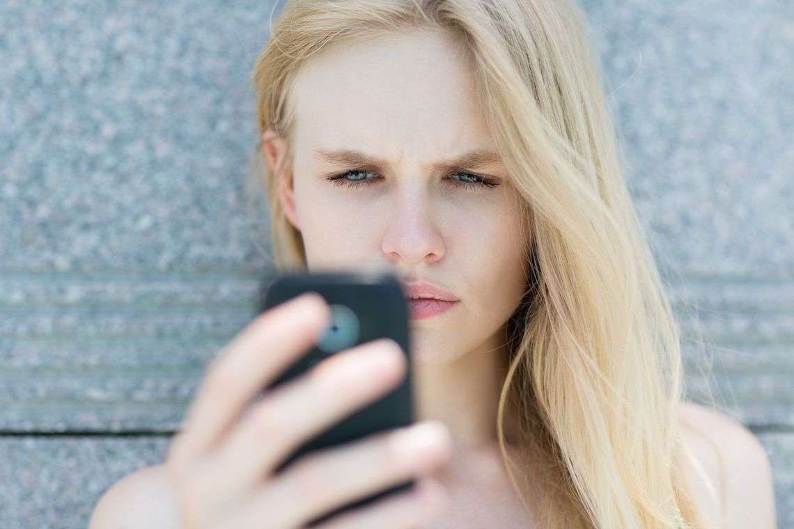 'Unlimited' Cellular Data Throttling Investigation Hero Image