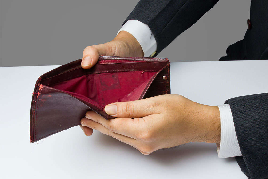 JPMorgan Chase Overtime Lawsuits Hero Image